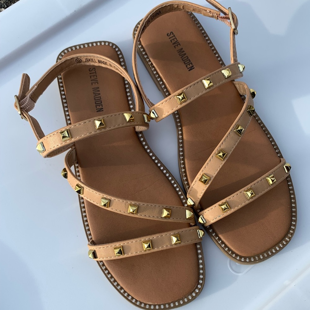 Steve Madden woman’s sandals brown size 3 1/2 or 7